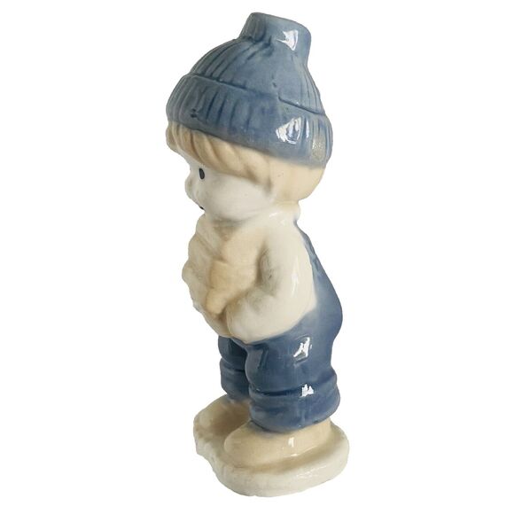 Vintage Ceramic Figurine Boy Carrying Woods Porcelain  Figure Blue & White - Picture 5 of 8